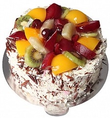 Doğum günü yaş pastası 4 ile 6 kişilik Meyvalı yaş pasta