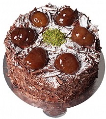 Doğum günü yaş pastası 4 ile 6 kişilik Çikolatalı Kestaneli yaş pasta
